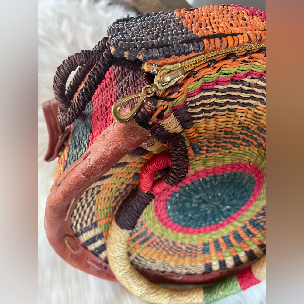 Woven Rattan Shoulder/Hand Bag - Picture 4 of 7
